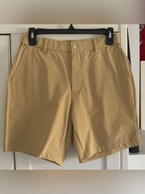 Bearbottom Tour Short in Natural Size Small 7” Inseam